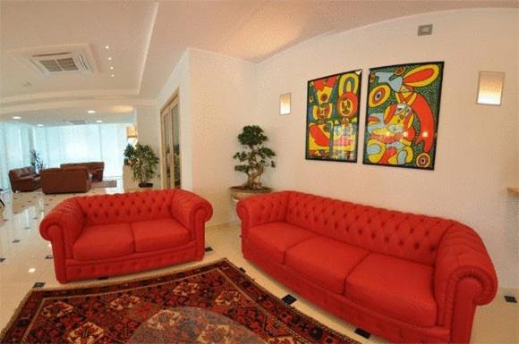 Hotel Haus Charlotte 4*